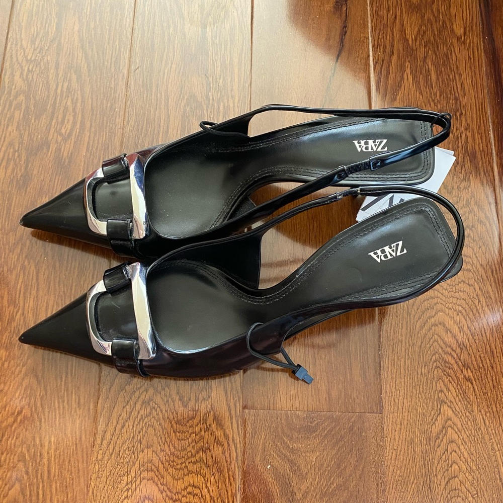 Brand new black Zara Heels (size 41/10)